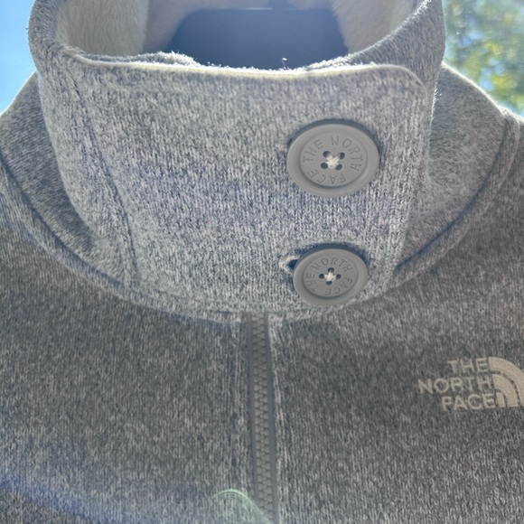 Women’s size Small Northface Jacket - Picture 4 of 6